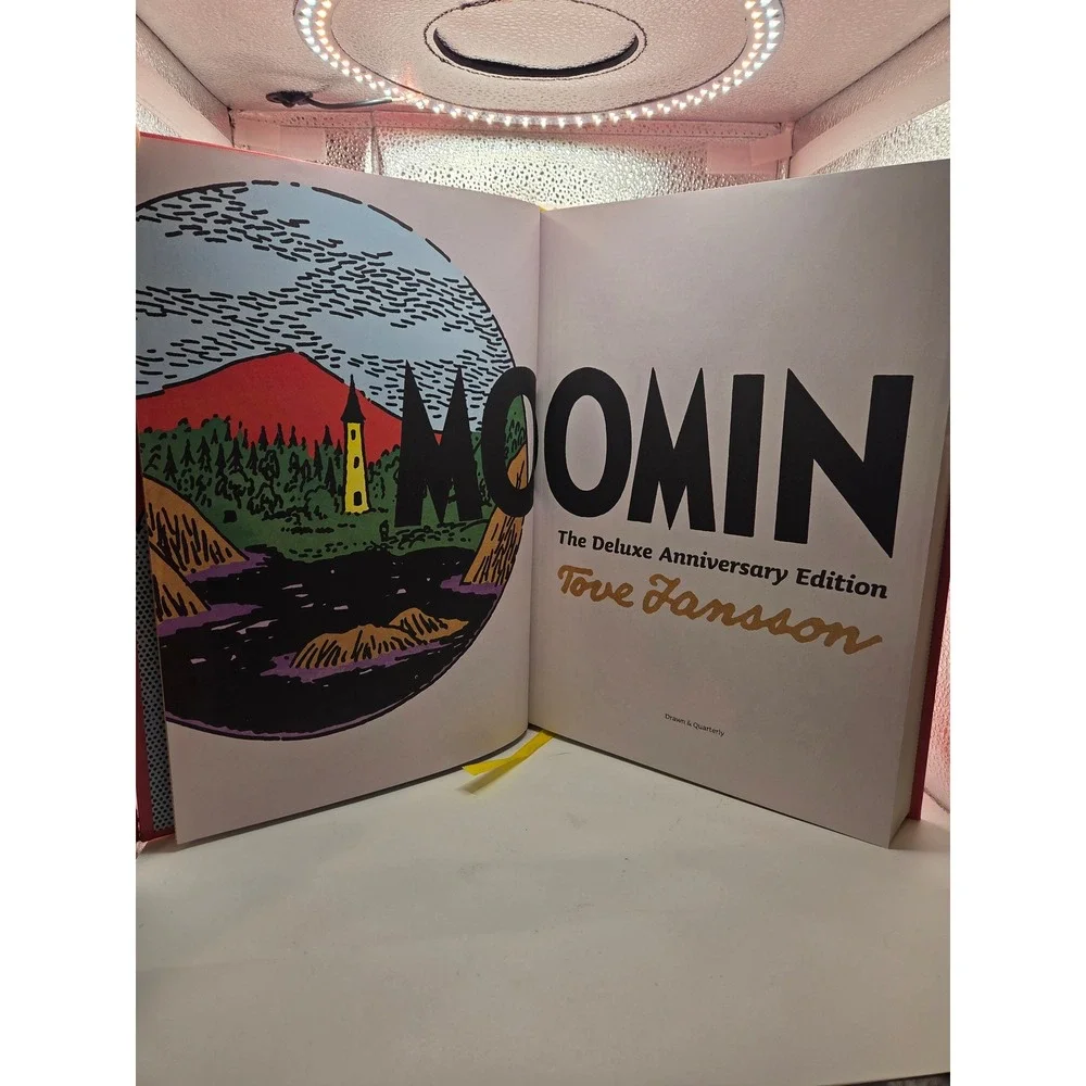 Moomin The Deluxe Anniversary Edition Tove Jansson Hardcover Slipcase D+Q Comic